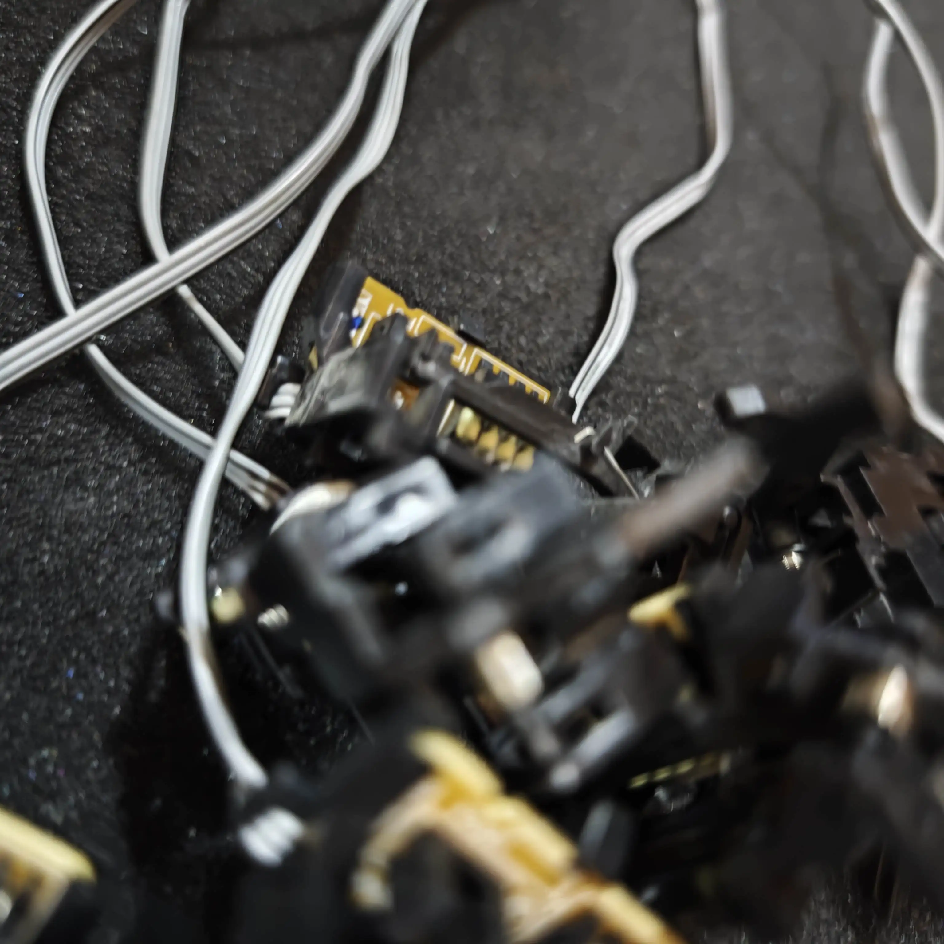 

1Pcs paper feed sensor for Epson 1300 1390 1100 1430 1500 2000 L1800 printer parts