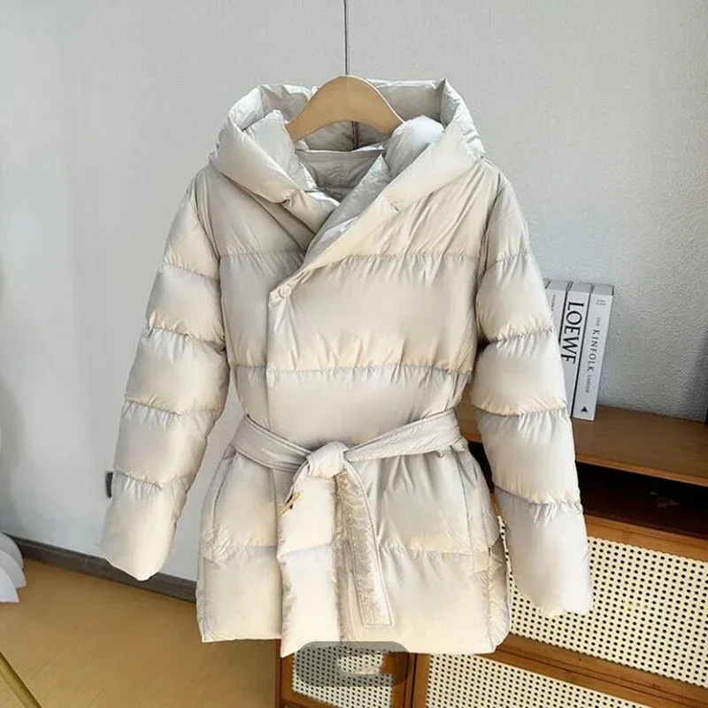 Veste matelassurera en coton ultra léger pour femme, parka à capuche, pardessus décontracté, manteau chaud avec ceinture, hiver