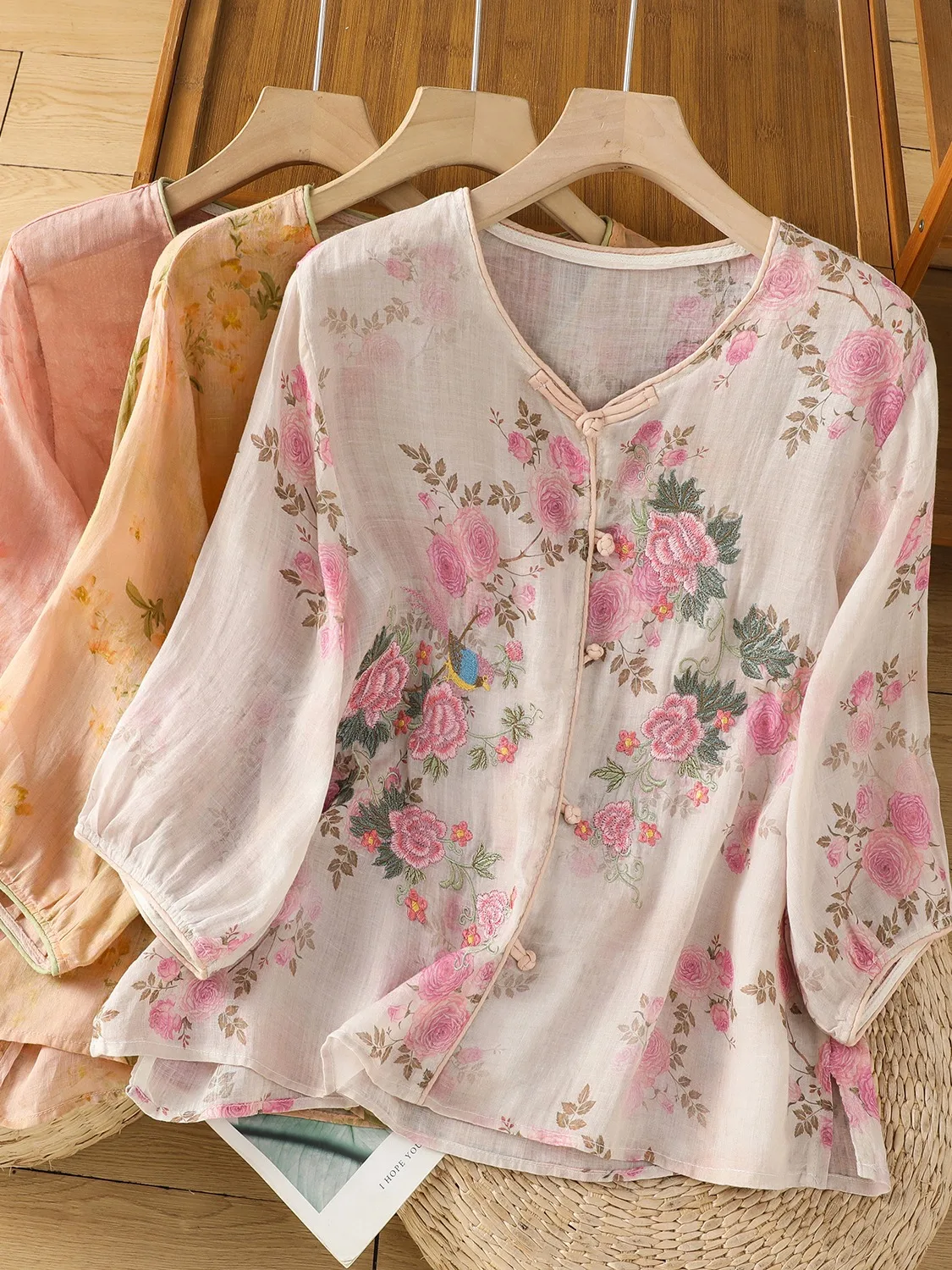 

Высококачественная женская летняя блузка из хлопка и льна с v-образным вырезом и вышитым принтом, льняная блузка с цветочным принтом