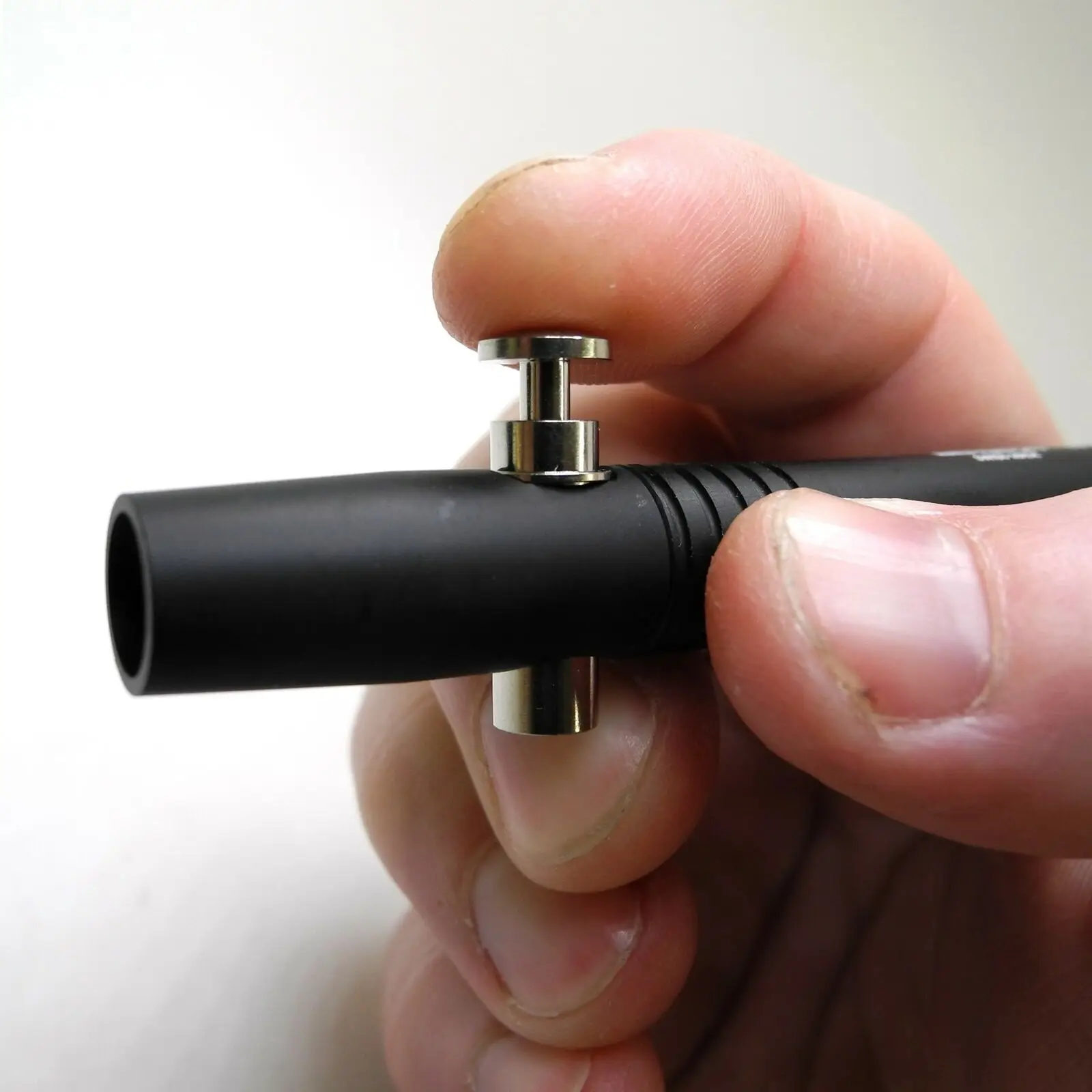 Bergeon 8809-R45 Vacuum Dust Blower Pen With 45° Connector