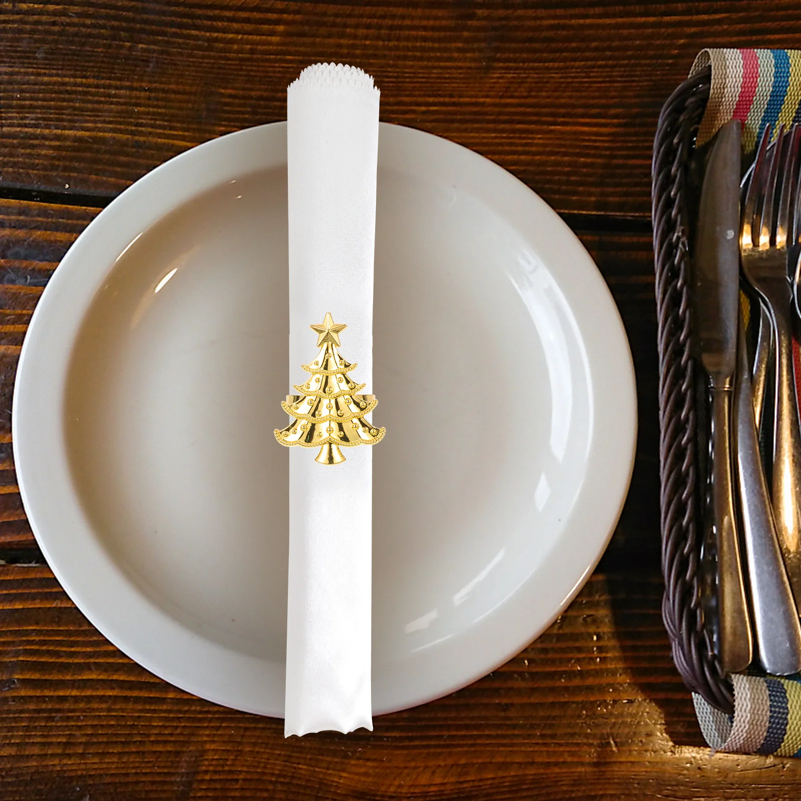 

6pcs Christmas Napkin Rings Set Alloy Table Decor For Holiday Party Family Gathering Xmas Tree Napkin Buckles Decorative
