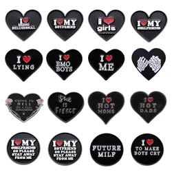 Creative Love Letter Enamel Brooch Love Boyfriend Girl Mom Dad Me Emo Boy Black Metal Badge Punk Lapel Pins Jewelry Accessories