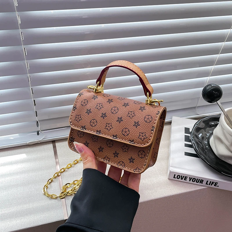 

Известная дизайнерская кожаная сумка для женщин, роскошная брендовая сумка через плечо, популярная классическая элегантная сумка на плечо, женская сумка-тоут, шикарная