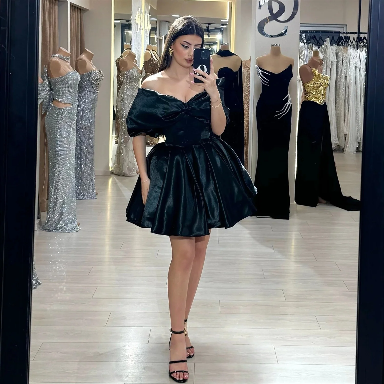 

Черное короткое платье с v-образным вырезом на заказ Вечерние платья Pastrol Унисекс Джерси Ретро Дубай Саудовская Аравия Израиль Пром по индивидуальному заказу