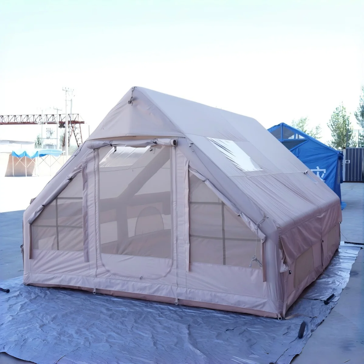 

Hot Selling 6-8 People Inflatable Luxury Camping Tent Waterproof Durable Outdoor Family Customized Air Tent Carpa Para Camping