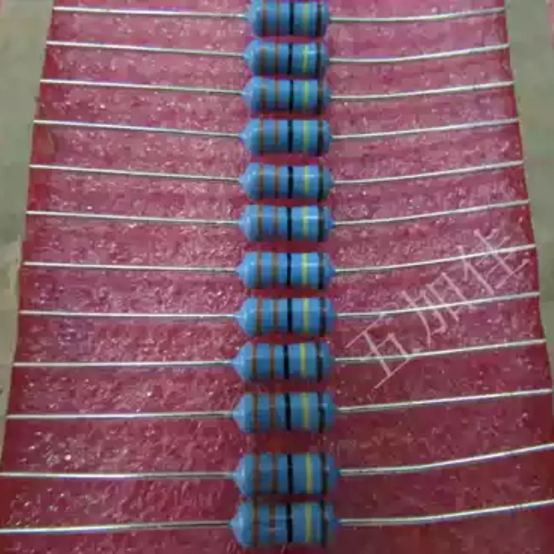 10-100pcs imported HVR3700003304FR500 3.3M 1/2W 1% metal film resistor