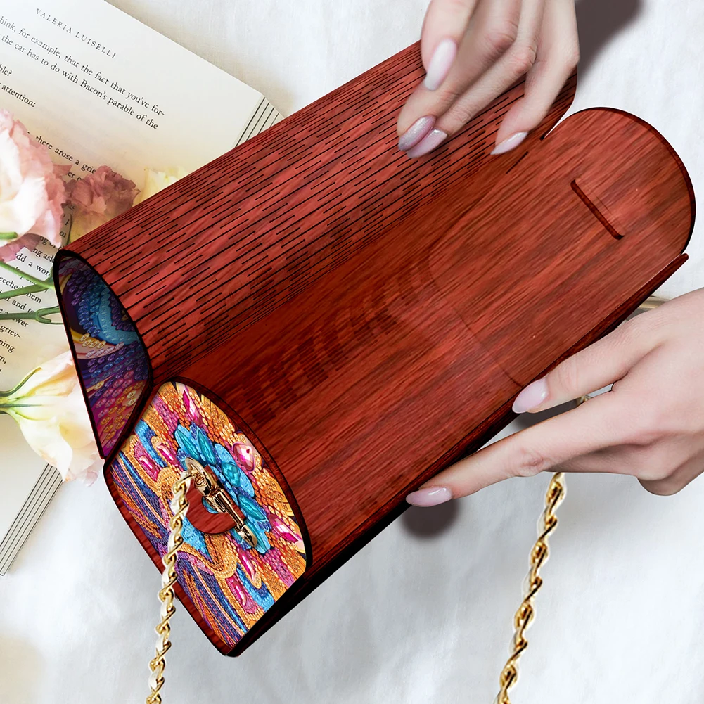 

DIY Mandala Diamond Art Wooden Pouch with Chain 5D Diamond Painting Purse (E)