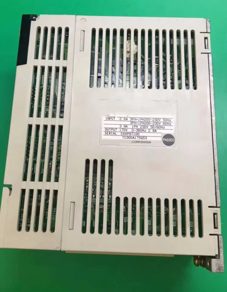 Servo Drive MR-J2S-40A-S004 In Good Condition