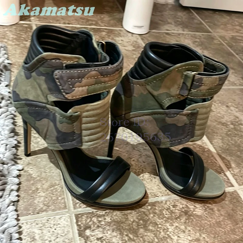 Sandalias de tacón alto con correas de tobillo de camuflaje, estilo retro, punta redonda, con cierre de velcro, tacón de aguja, verano 2026, negras, con correa frontal, estilo romano, para mujer