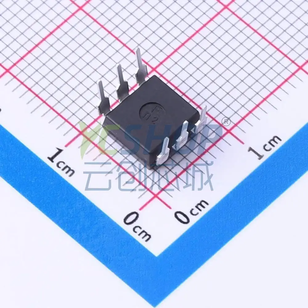 4N37 Phototransistor Optocoupler 5000Vrms Isolation 6‑DIP Through‑Hole Optoisolator