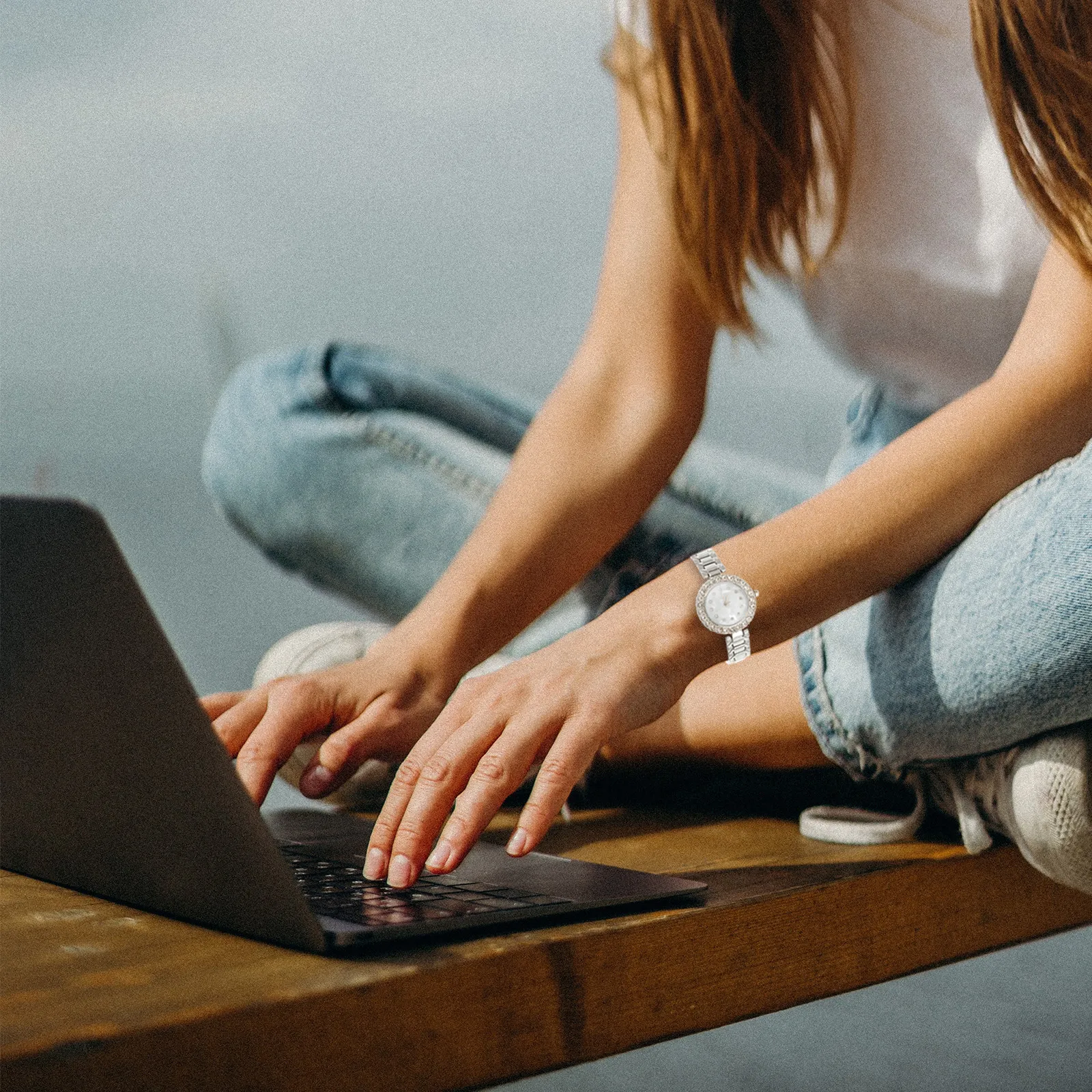 

Элегантный набор: женские часы с бриллиантами и браслет, модный подарок для женщин, наручные часы, браслет, ювелирные украшения, подходящие к наряду, для банкета