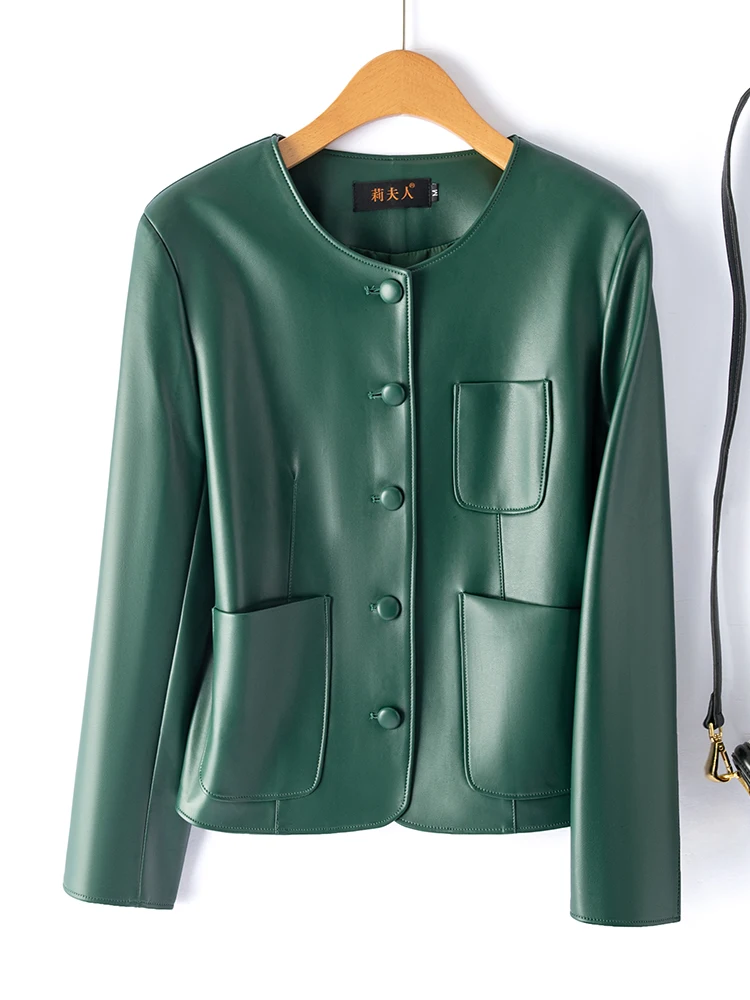 سترة نسائية قصيرة عصرية من الجلد الطبيعي برقبة دائرية وزر واحد من جلد الغنم للدراجات النارية معطف أنيق للتخسيس