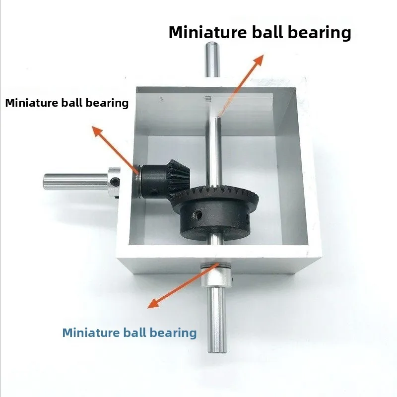Hand cranked small umbrella gear reversing gearbox speed ratio 1:290 degrees right angle mechanical transmission gearbox