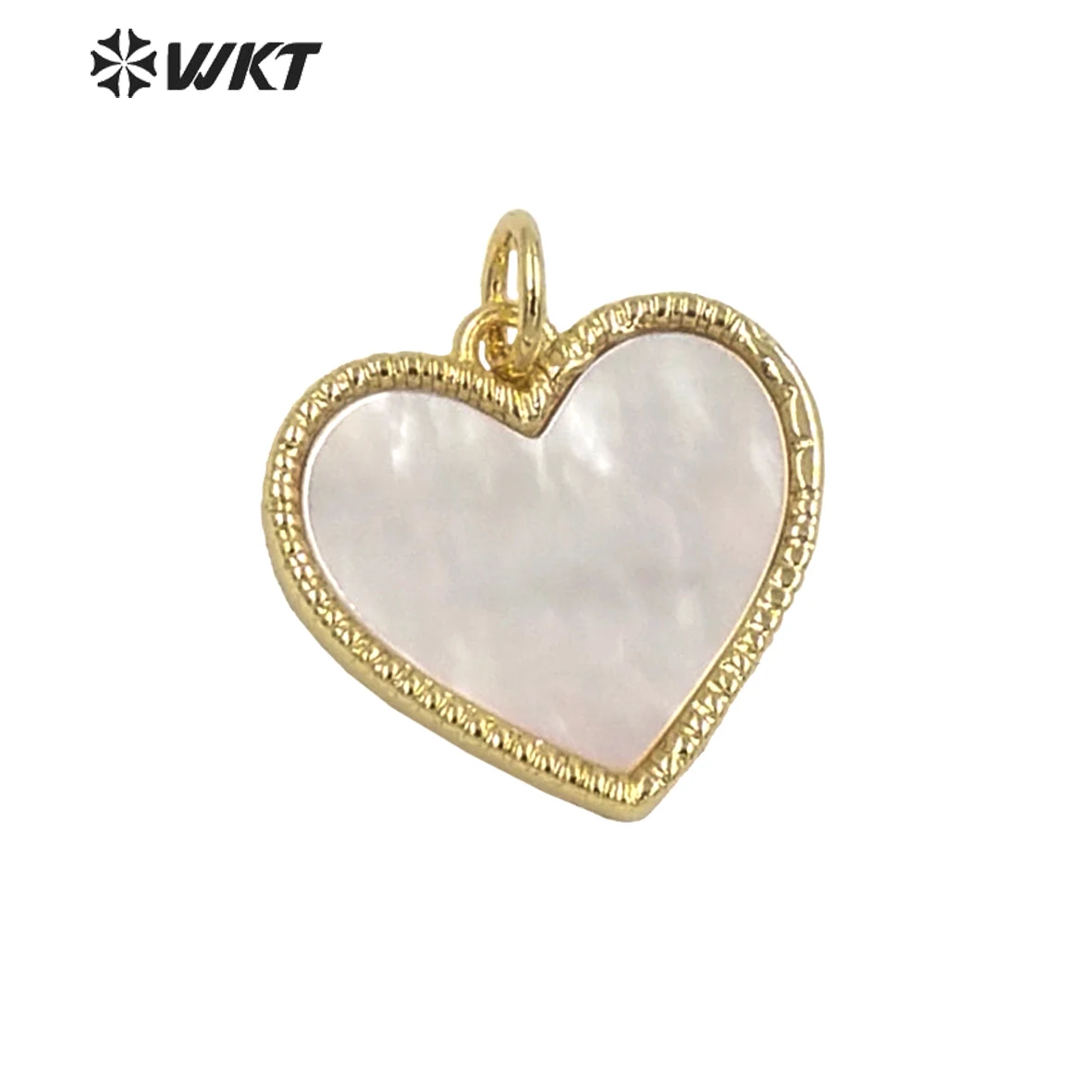 WT-JP322 Wholesale Fashion Natural White Shell Mop Charm Lovely Heart Shape Pendant For Women Birthday Gifts