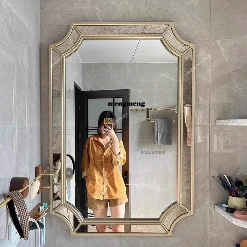 

Nordic Decorative Bath Mirrors Home Toilet Wall-mounted Anti-fog Mirror LED Light Bathroom Mirror European Retro Vanity Mirror L