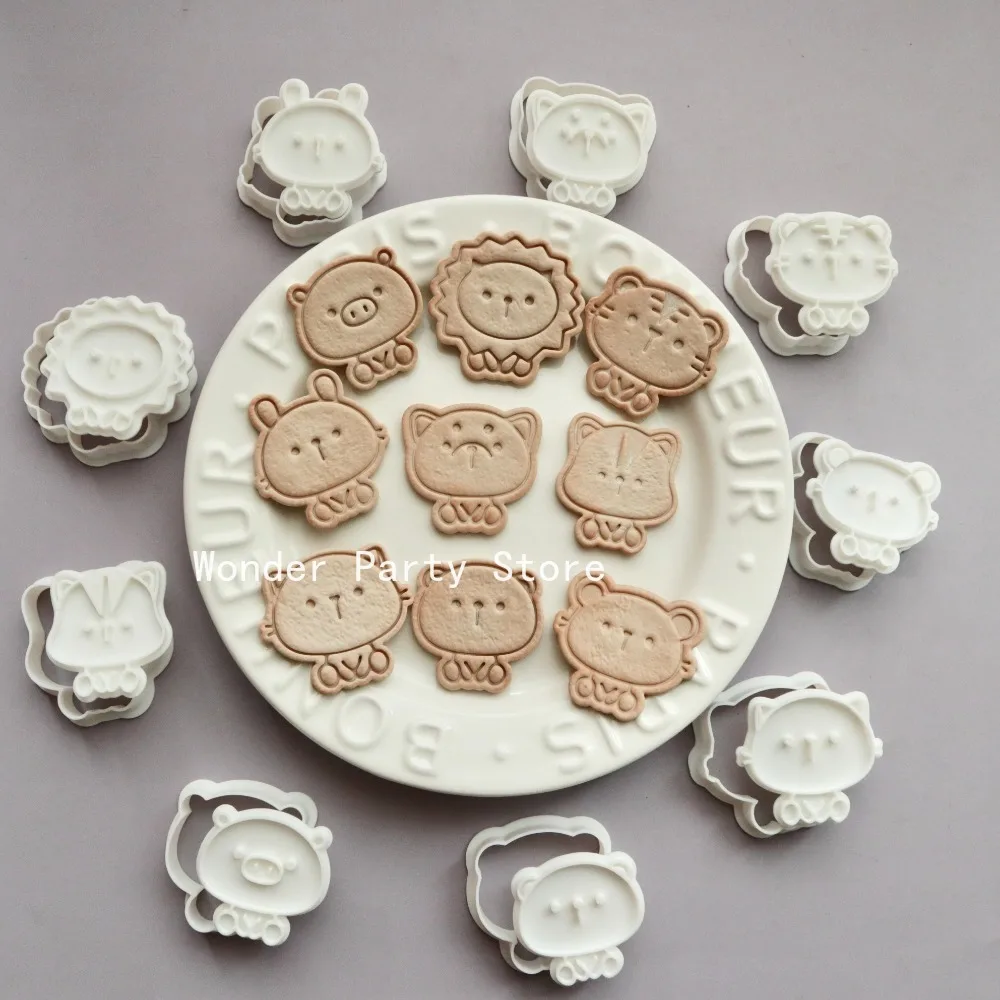 Mini Cartoon Animal Cookie Cutter Mold Cat Bear Piggy Tiger Rabbit Puppy Shape Cookie Cutters Baking Fondant Biscuit Embosser