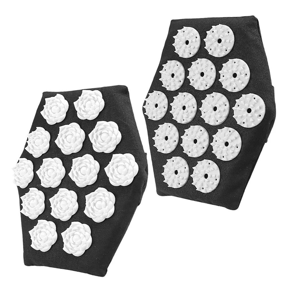 2Pcs Massage Gloves Spike Handheld Mitts Flower Buckle Back Neck Shoulder Palm Muscle Relief Massage Tool for Home Office Car