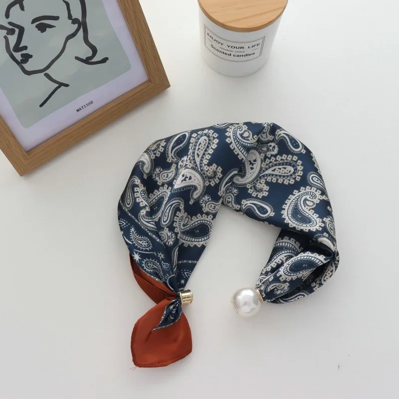 

New Pearl Necklace Towel Summer All-Matching Artifact Magnetic Buckle Neck Protection Necklace Windproof Accessories Silk Scarf