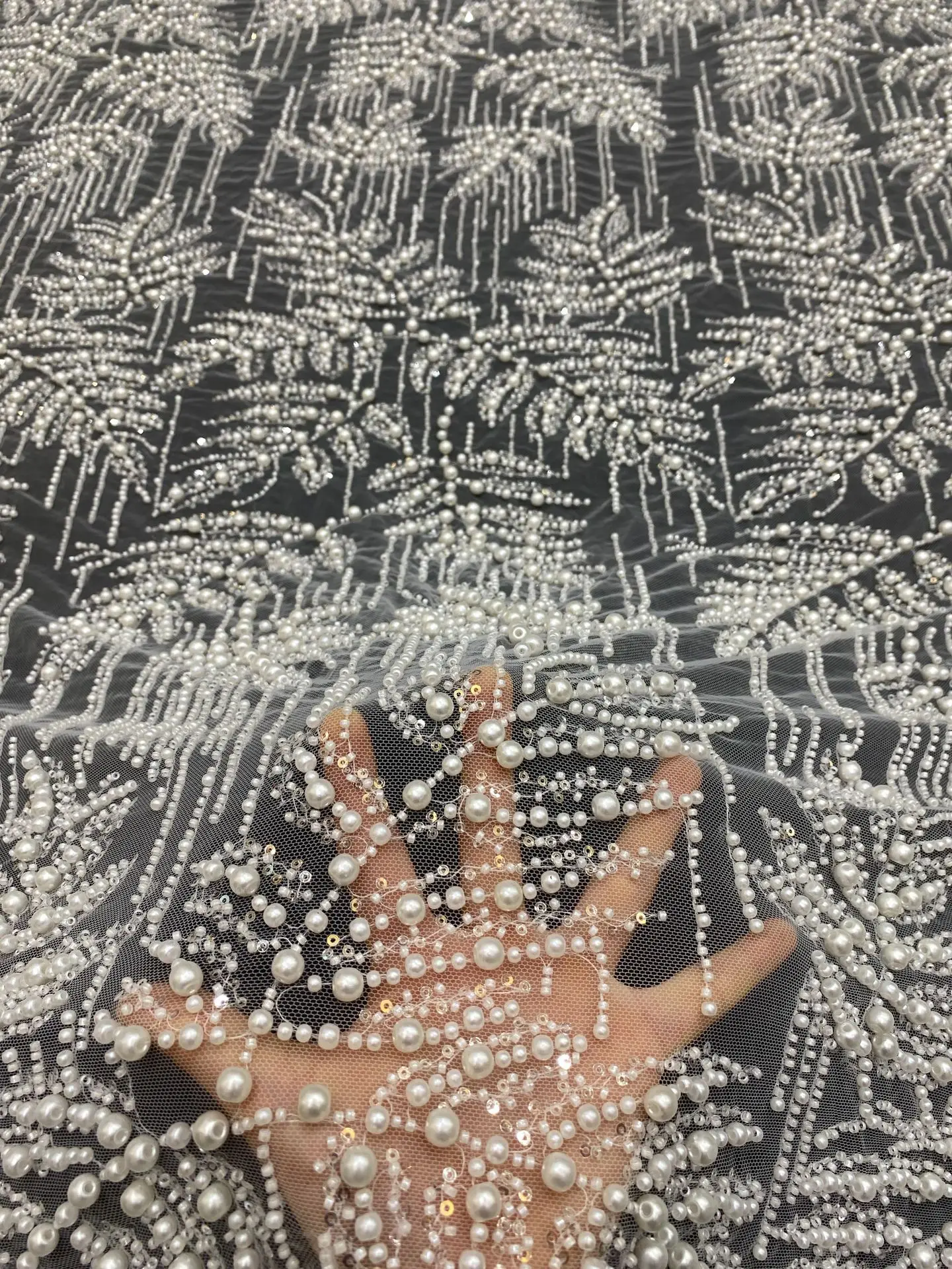 

New shiny bead and sequin embroidered lace fabric high-end wedding dress and evening gown fabric fashion show model fabric