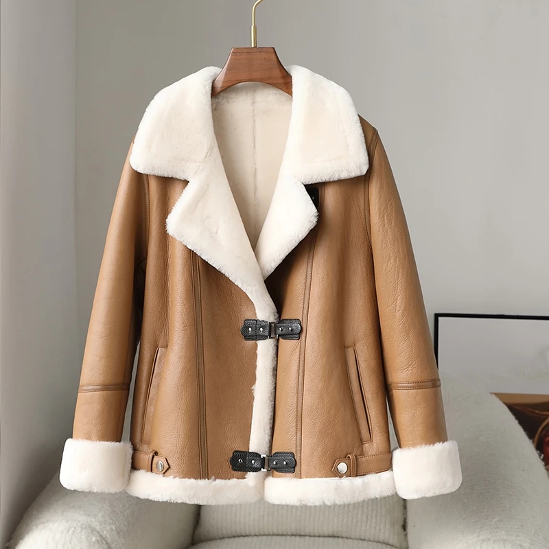 

PUDI Real Sheep Shearing Fur Coat Winter Warm Genuine Leather Jacket Elegant Fashion Overcoat CT333