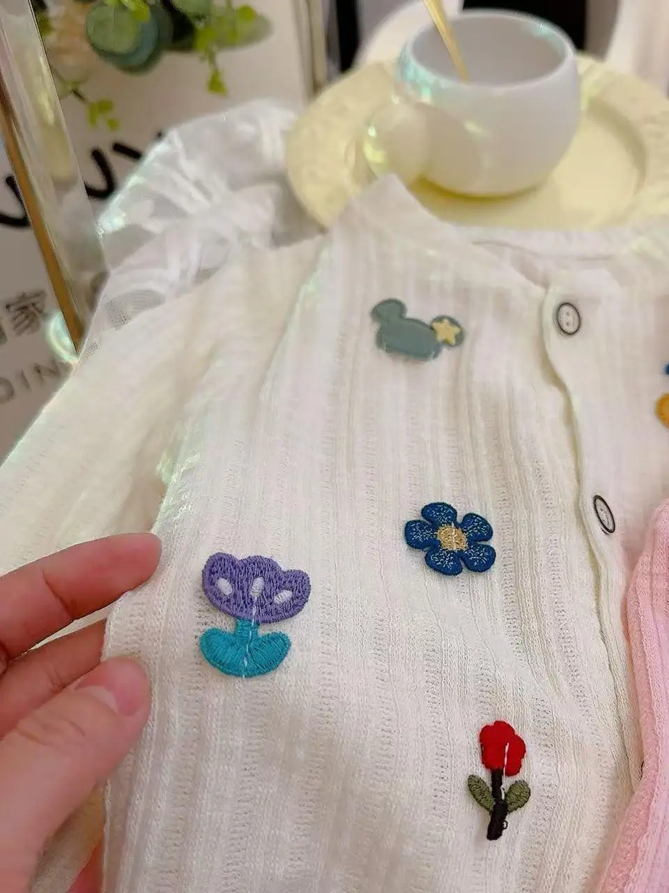 Faionable camisola de malha para meninas bebê outono wear 2025 novo sle longo sve pele de coelho das crianças topo na moda outerwear