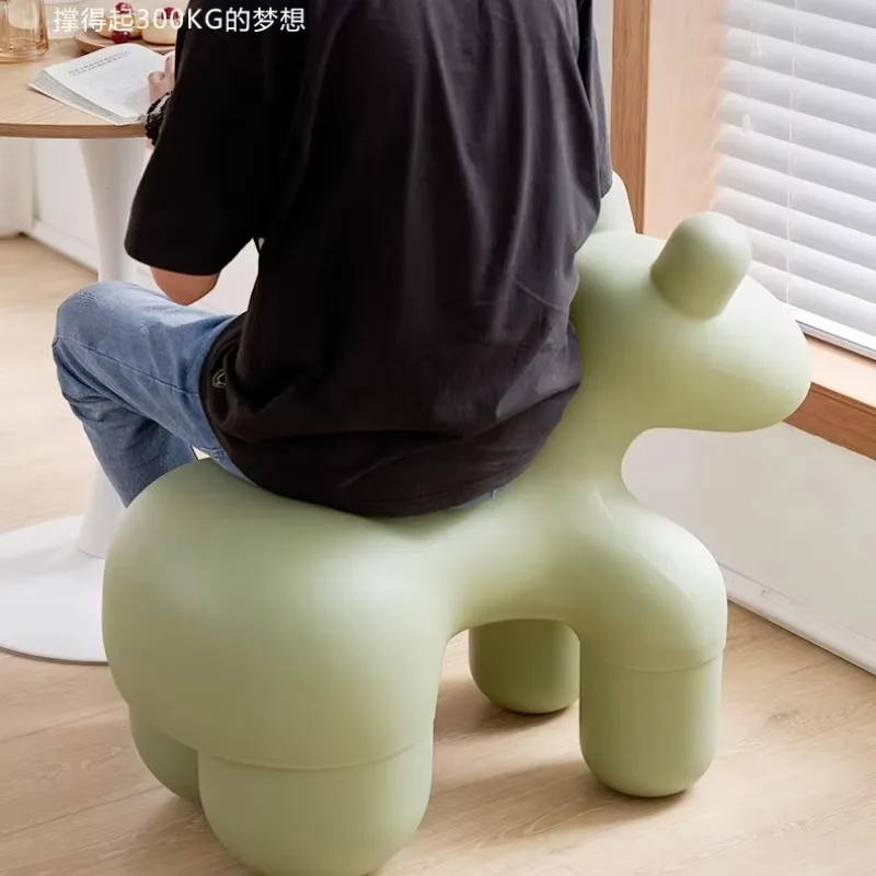 Nordic Style Stools Chairs Multiple Colors Creative Animal Stool Living Room Cartoon Seats Ottomans Home Furniture PE Material