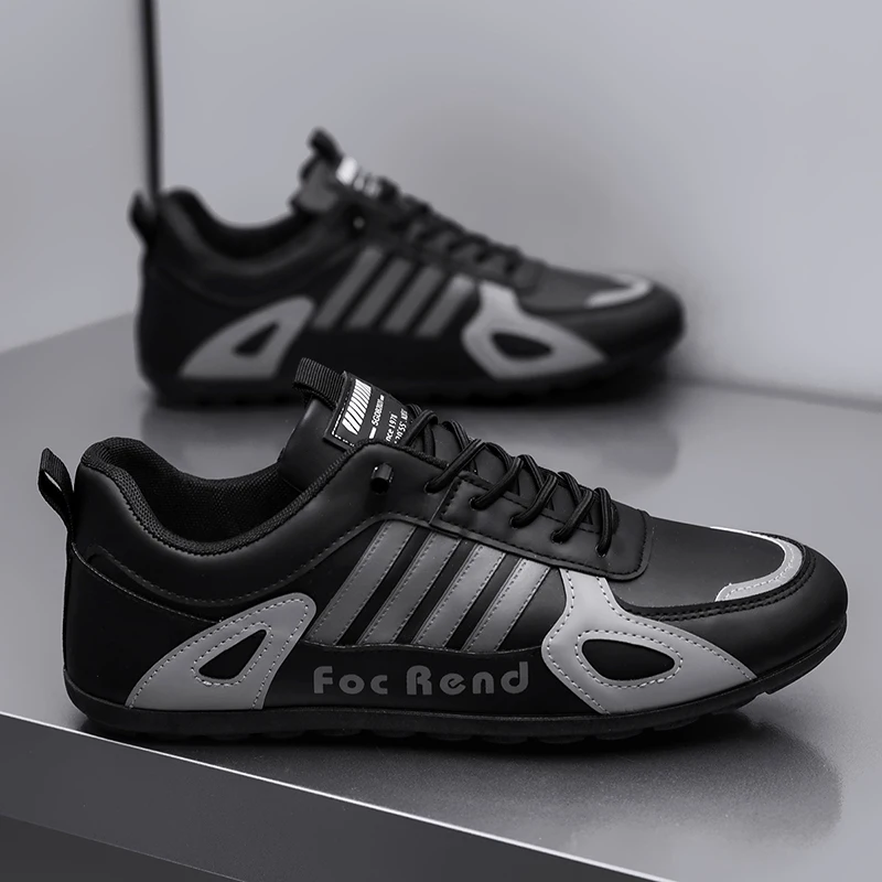 

Мужские полутапочки, новинка лета 2024, дышащие универсальные слипоны без задней частью, туфли на плоской подошве с верхней частью случайного цвета.