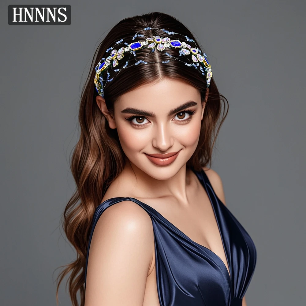 

TOPQUEEN Chinese Style Bridal Weddings Headbands Handmade Inlaid Rhinestones Hollowed Women's Elegant Banquet Headpieces YXA144