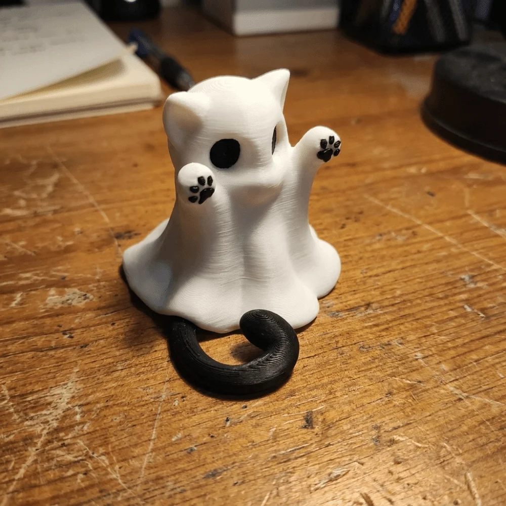 3D-printed Halloween Kitten Ghost Ornament Hand-Raising Posture Plastic Ghost Cat Figurine Mini Halloween Cat Desk Figurine