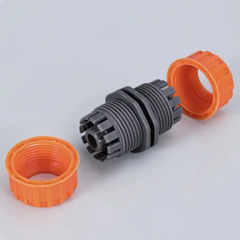 1 Piece Plastic Garden Hose Connector Set with Dual Male Fitting for 12 mm and 19 mm Pipes Compatible with Standard Irrigation S