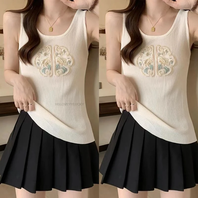 New Chinese Style Frog Button Vest for Women  Red Sleeveless Jacquard Waistcoat Traditional Style Outerwear Tank Top