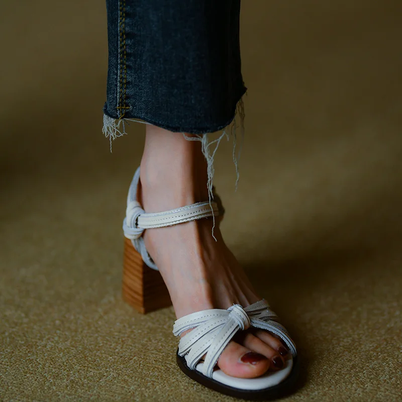 Summer Sandals Thick Heel Retro Sandals One Strap Female Pumps Cowhide Ladies Shoes Buckle Gladiator Sandal Roman Style Open Toe