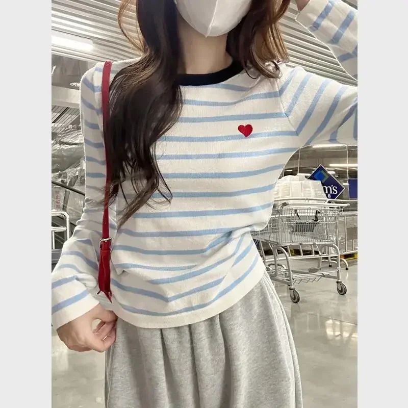 

Autumn Soft Short Base Shirt Top Women's Long Sleeve Crew Neck Knitted Sweater Embroidered Slim Fit round Neck Early