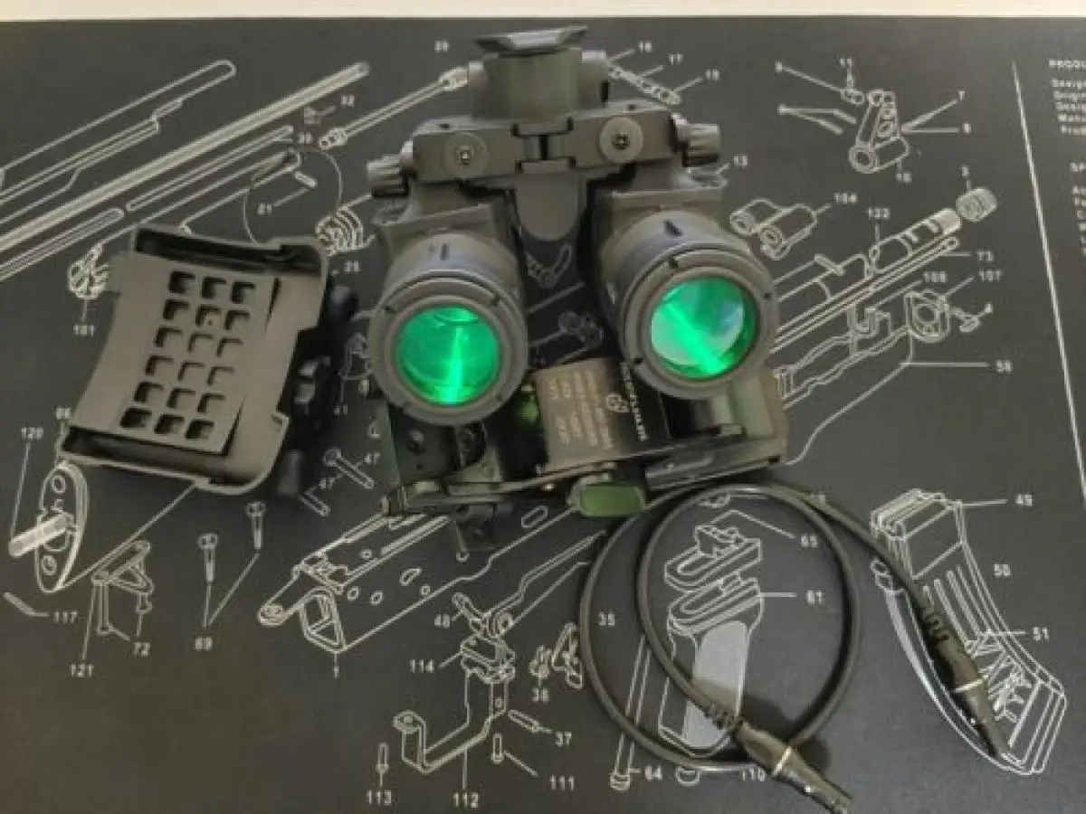 FMA Tactical NVG AN-PVS31 Dummy Model Light Function Version&Metal Helmet Mount