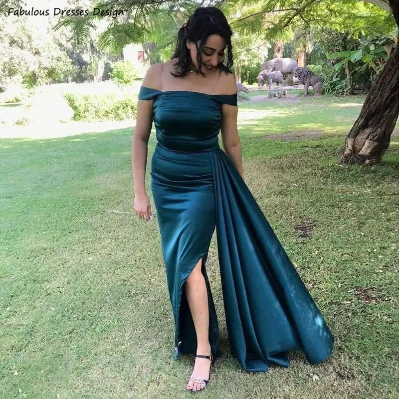 

Ink Blue Off Shoulder Bridesmaid Dresses Long Mermaid Streamer Boat Neck Slit Wedding Guest Dress Women Prom Party Gown