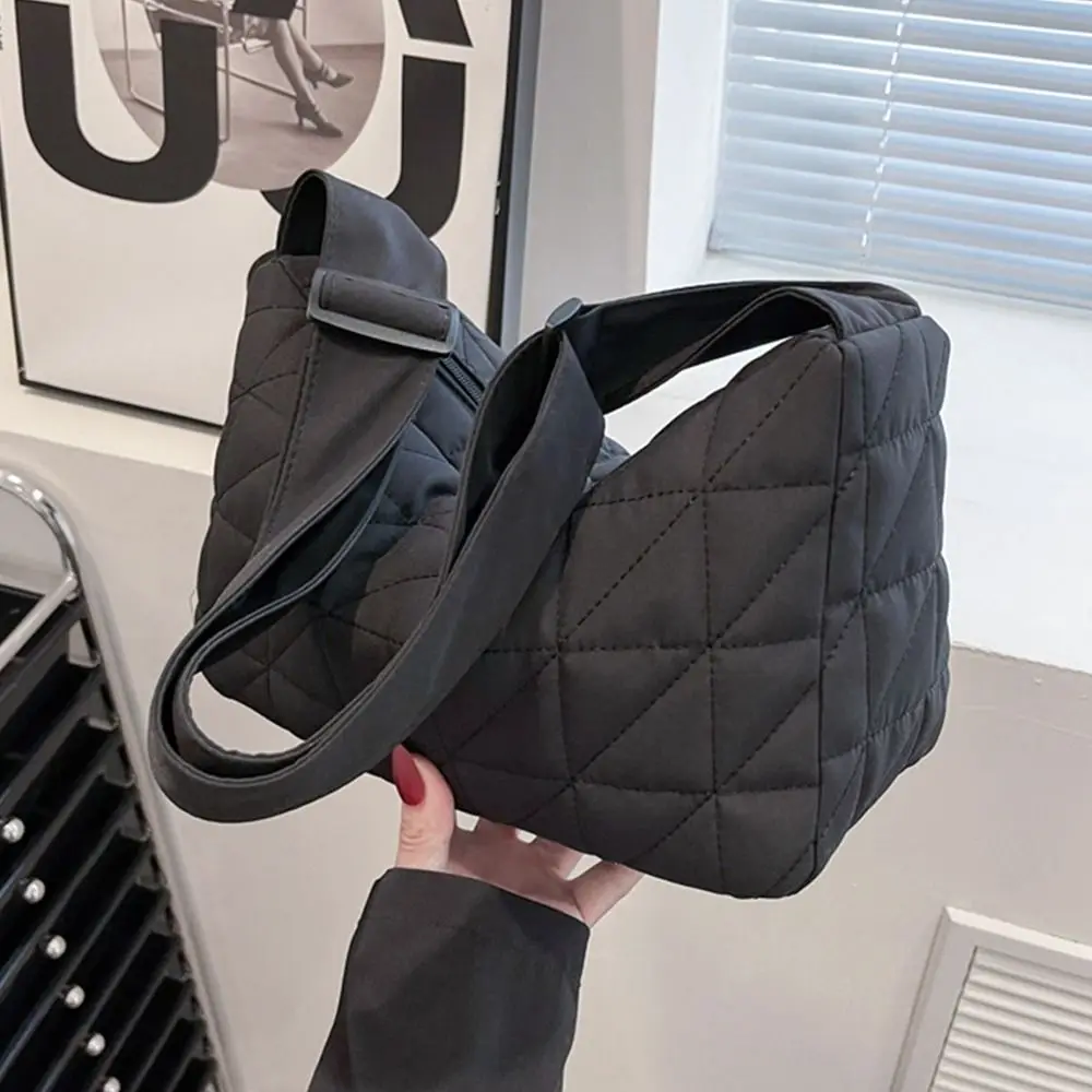 Women Casual Large-capacity Shoulder Crossbody Bags Fashion Down Cotton Tote Bags Fashion Space Cotton Padded Handbags 2023