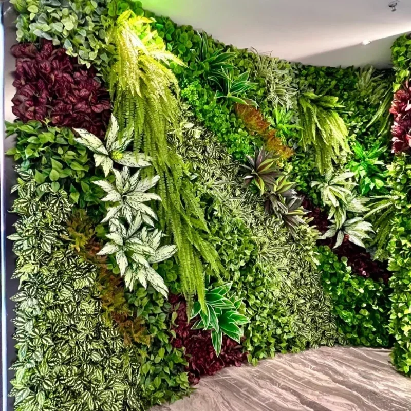 

Hot SalseIndoor Wall Hanging Decoration Faux Leaves Synthetic Grass Backdrop Nontoxic Artificial Green Wall Plant
