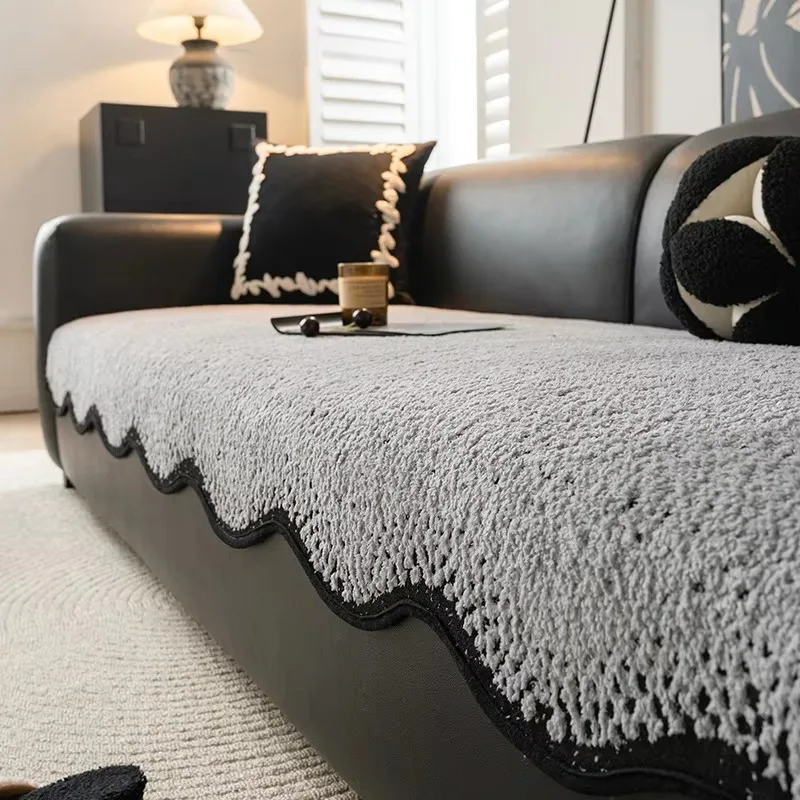 Black White Contrast Plush Sofa Cushion, Wavy Black Edge, Light Luxury Retro Warm Winter Couch Seat Cover, Home Decor 1pc
