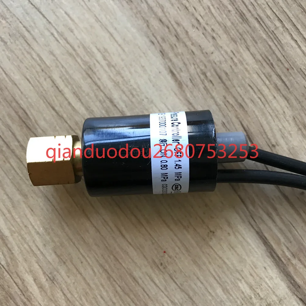 Suitable for Carrier Air Conditioning Parts 30HXC Screw Machine High Voltage Manual Switch WB12BE013 Pressure Switch