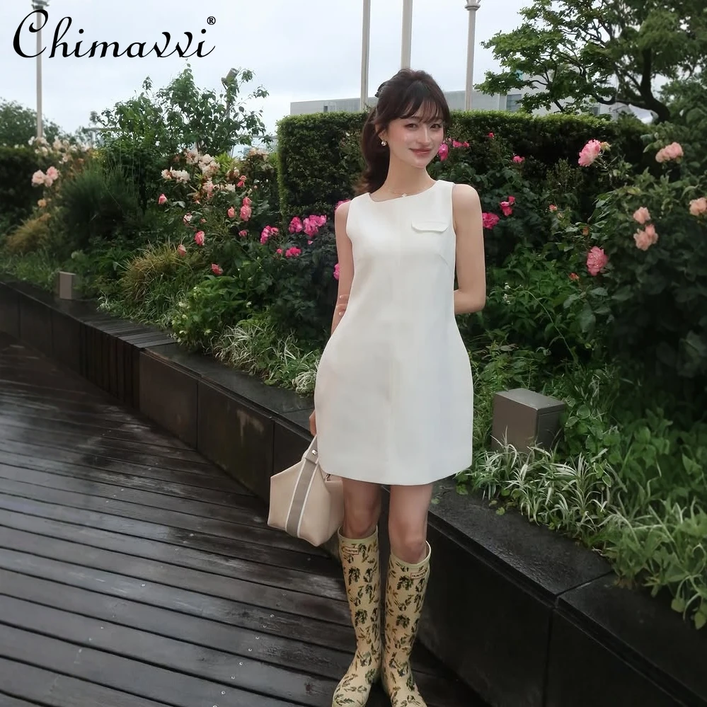 

New 2025 Japanese 3D Solid Color Waist Temperament Vest Dress Commuter Round Neck Sleeveless Short Black and White Dresses
