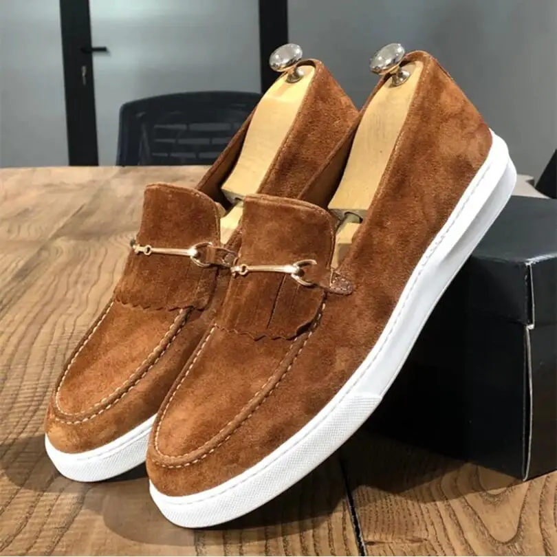 2024Men\'s Vulcanize Shoes Brown Gray Yellow Faux Suede Shoes mens causal shoes vulcanizar los zapatos loafers rahat ayakkabılar