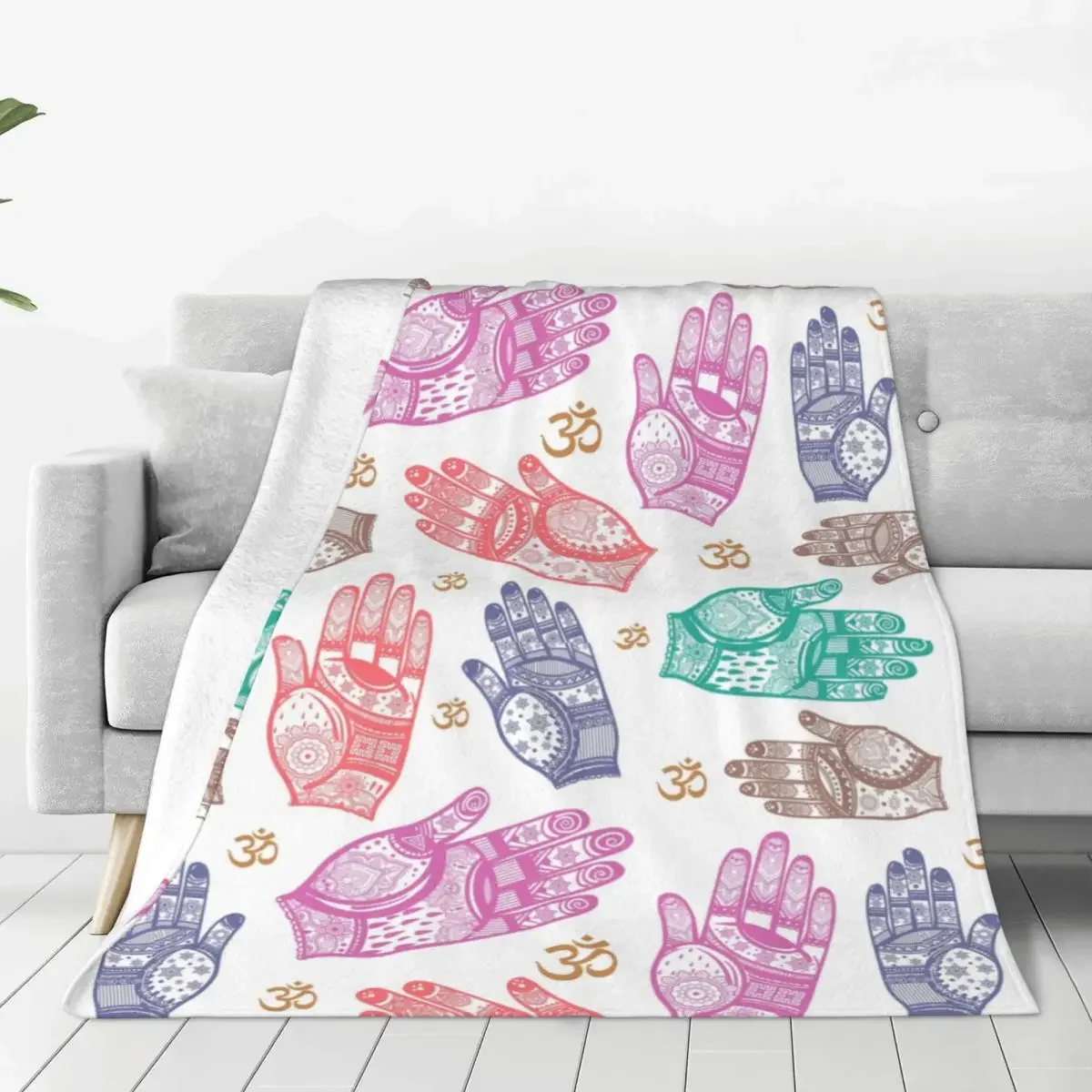 

Hamsa Hand Ancient Amulet Pattern Fleece Blanket Mandala Paisley Boho Awesome Throw Blanket for Sofa Bedding Lounge Quilt