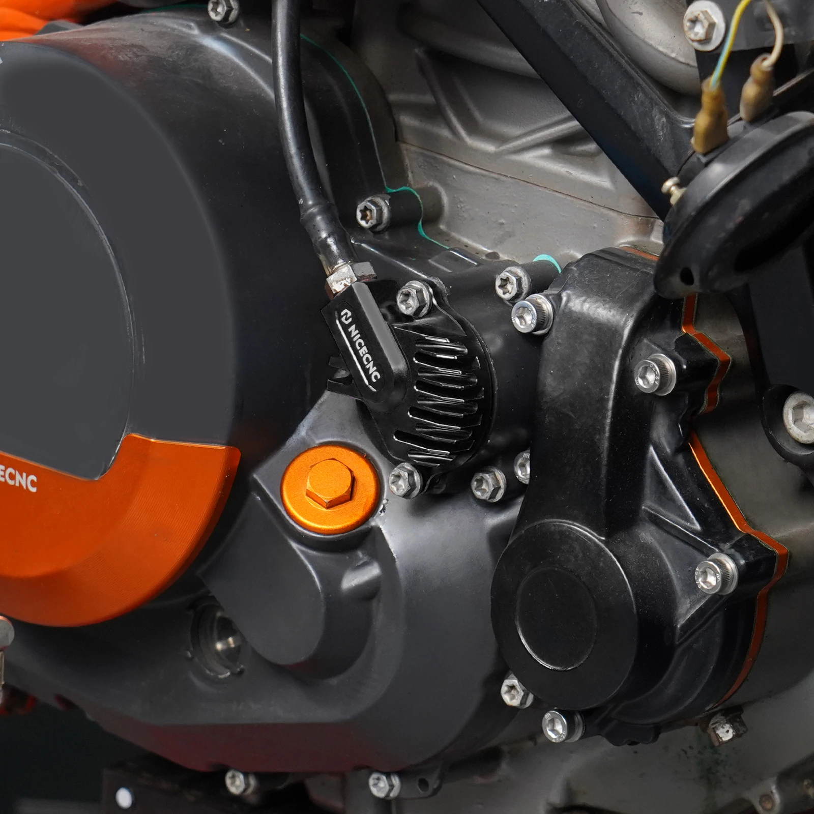 (EU-Lager) Motorölfilter-Deckel Öl-Druckschlauch für KTM 690 Enduro R 690 SMC R 2012-2023 Husqvarna 701 Enduro – Detail 7