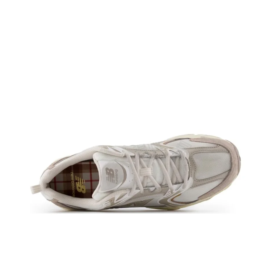 New Balance NB 530 - حذاء مريح، متعدد الاستخدامات، متين، متوسط القطع، للأب، لون أبيض ورمادي.