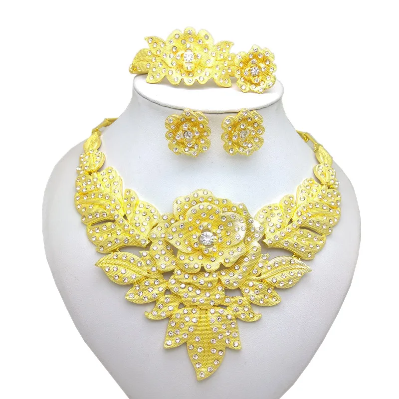 

2025 Dubai Jewelry Set Big Necklace Nigerian Bridal Wedding Style Bracelet Earrings for Women Gold Color African Jewelry Sets