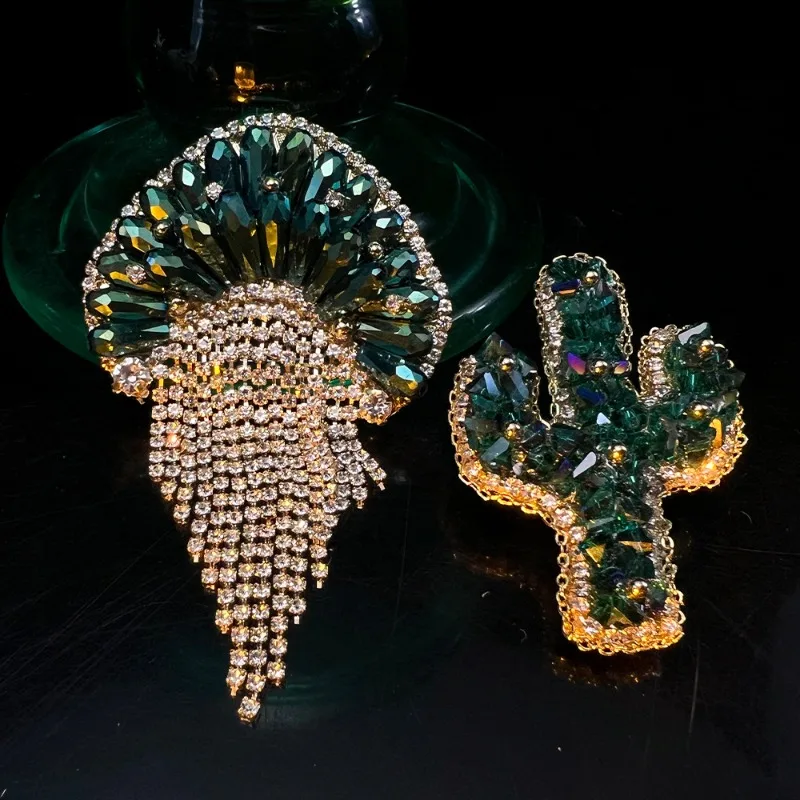 

Designer Luxury Exquisite Sapphire Sparkling Zircon Cactus Jellyfish Brooch Fashion High-quality Rhinestone Tassel Women Brooch
