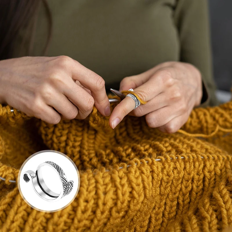 2PCS Adjustable Knitting Crochet Ring, Open Guide Yarn Guide Crochet Tension Ring for Faster Knitting, Thimbles Winder Tools