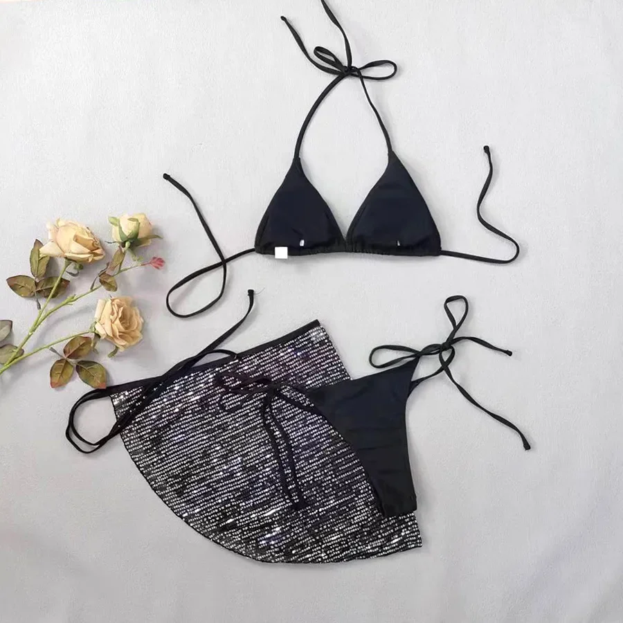 Traje de baño negro brillante para mujer, traje de baño con cordón Halter, Tanga triangular, Micro conjunto de Bikini de 3 piezas, traje de baño Sexy, traje de playa 2025, Bikinis