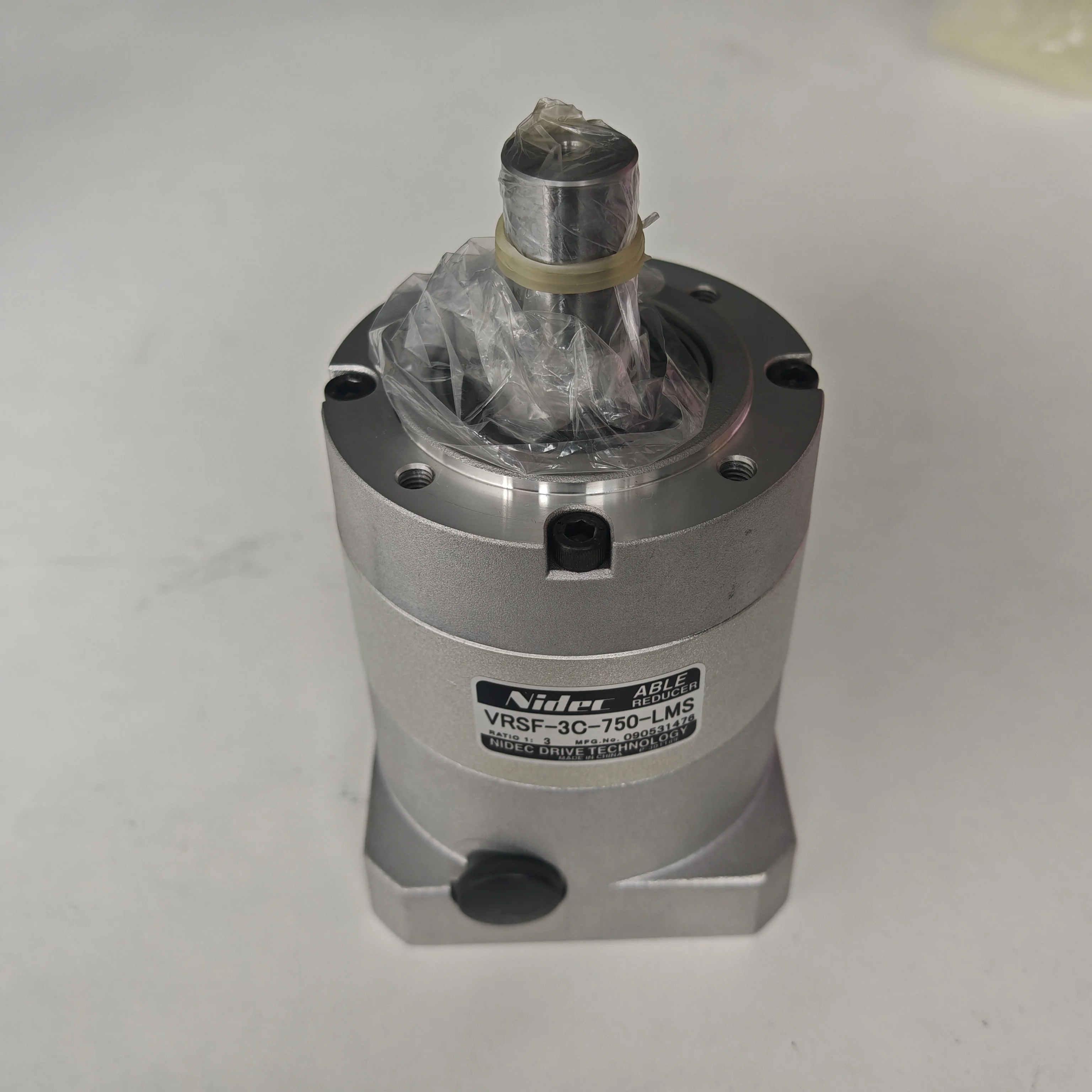 Nidec Shimpo VRSF-10C-750-LMS الكواكب 750 واط محرك سيرفو مخفض المكونات الصناعية #1