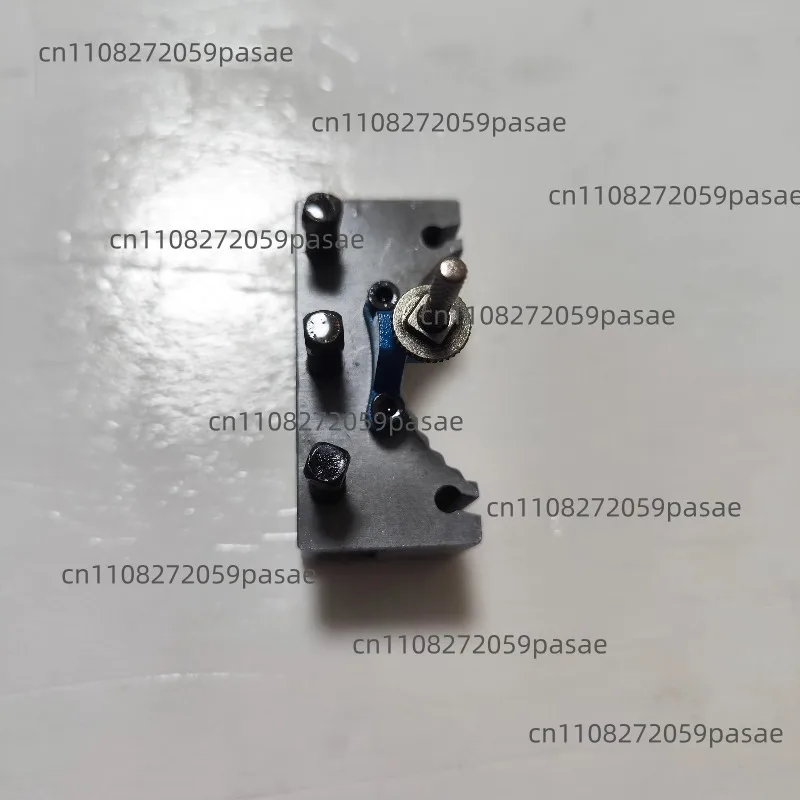 

Высокоточный токарный станок 210: Усовершенствованный промышленный автоматический инструментальный патрон европейского стандарта с быстрой сменой инструмента